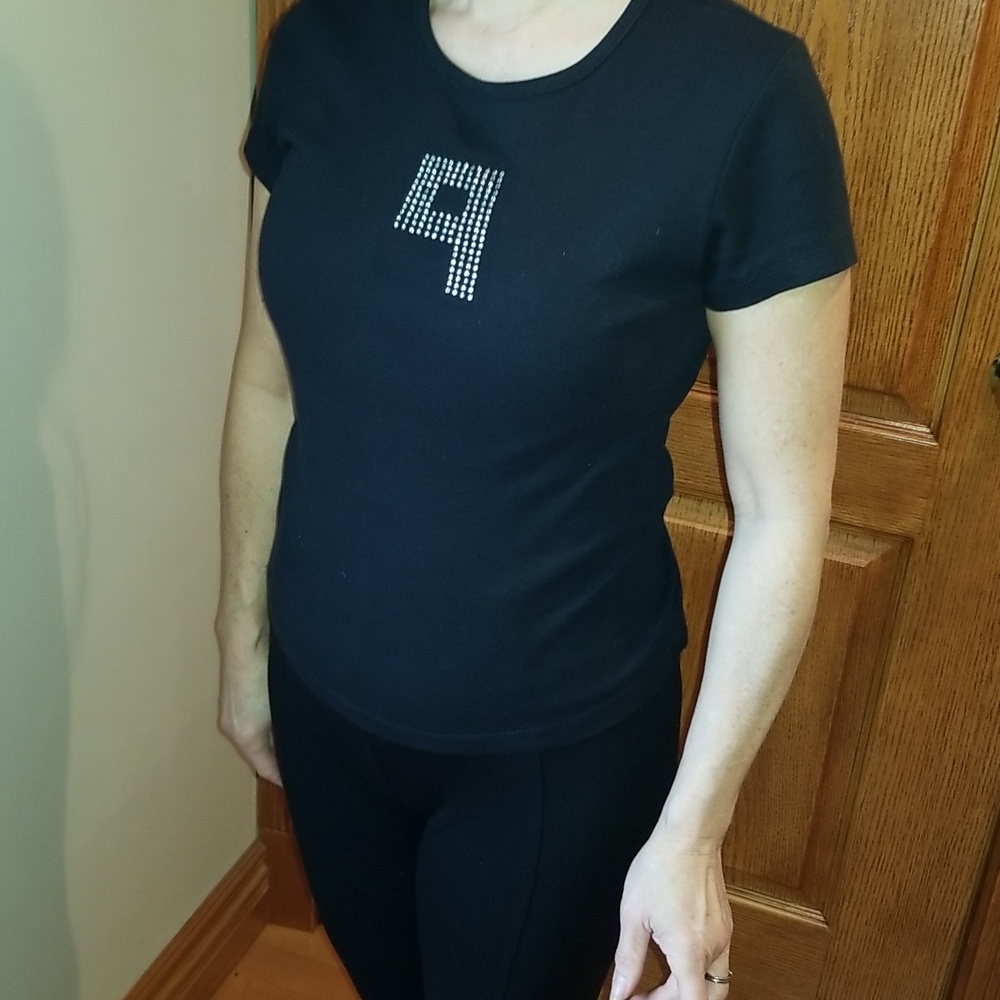 Nine West Black Fitted Embellished Short Sleeve Tee
